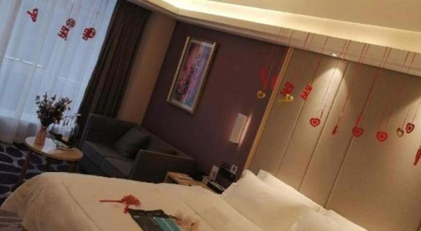 Lavande Hotels- Yueyang Linxiang Zhongfa Kültér fotó